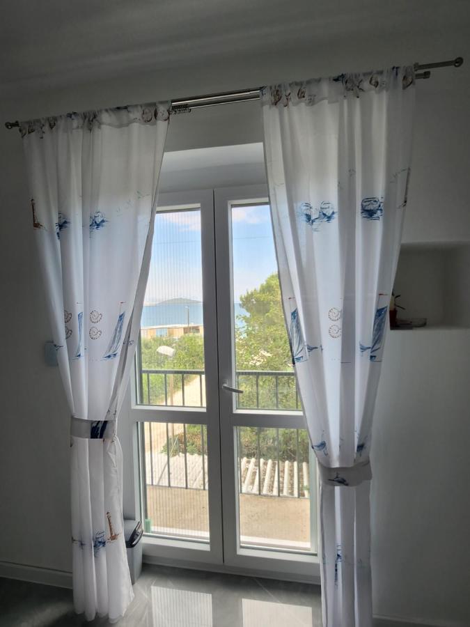 Airport Split Appartement Kaštel Štafilić Buitenkant foto